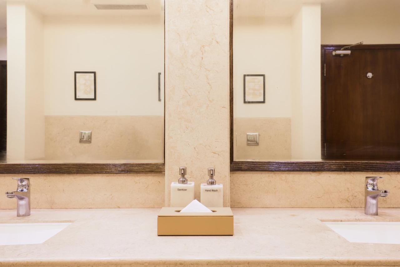 Lemon Tree Premier, Ulsoor Lake, Bengaluru Ngoại thất bức ảnh