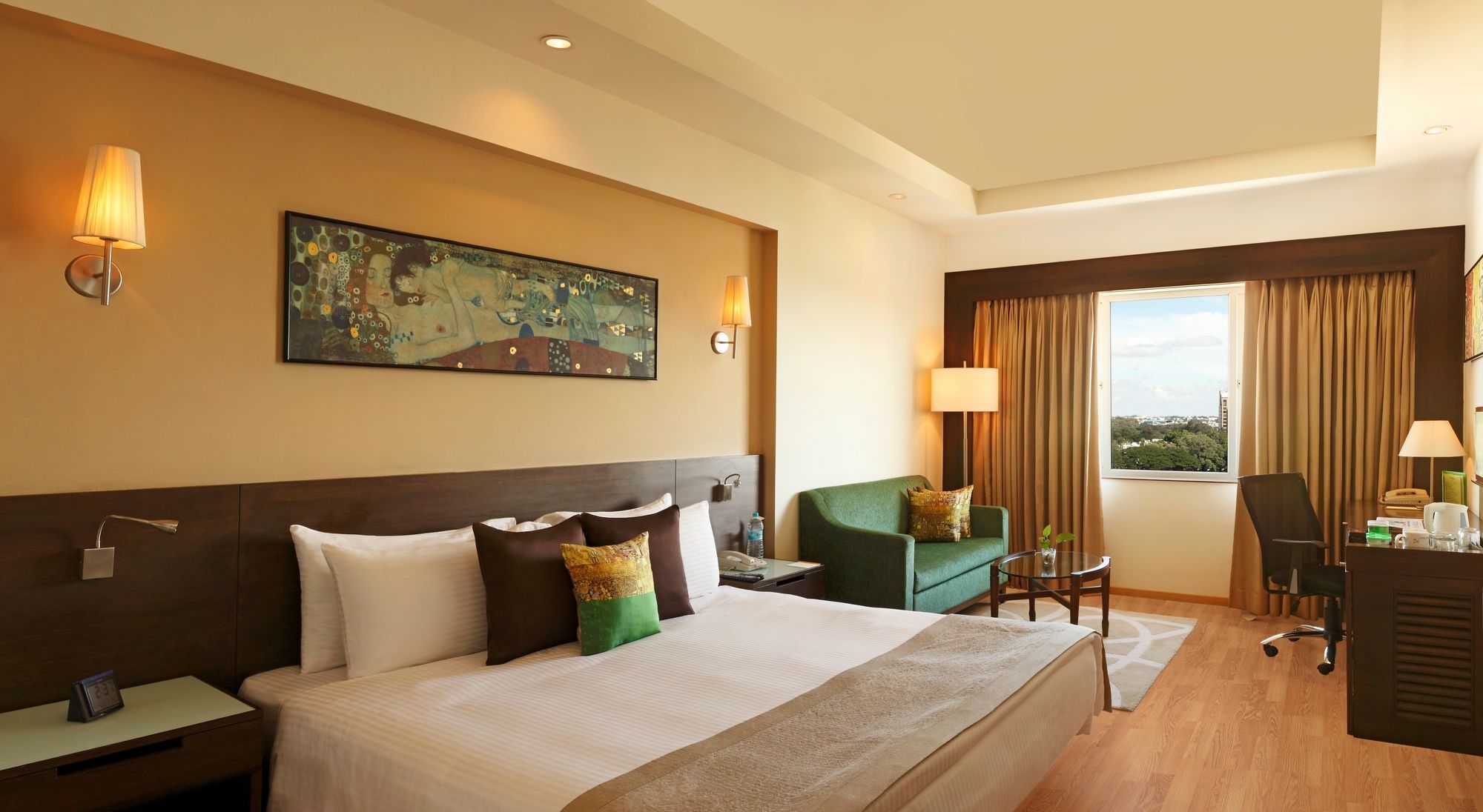Lemon Tree Premier, Ulsoor Lake, Bengaluru Ngoại thất bức ảnh